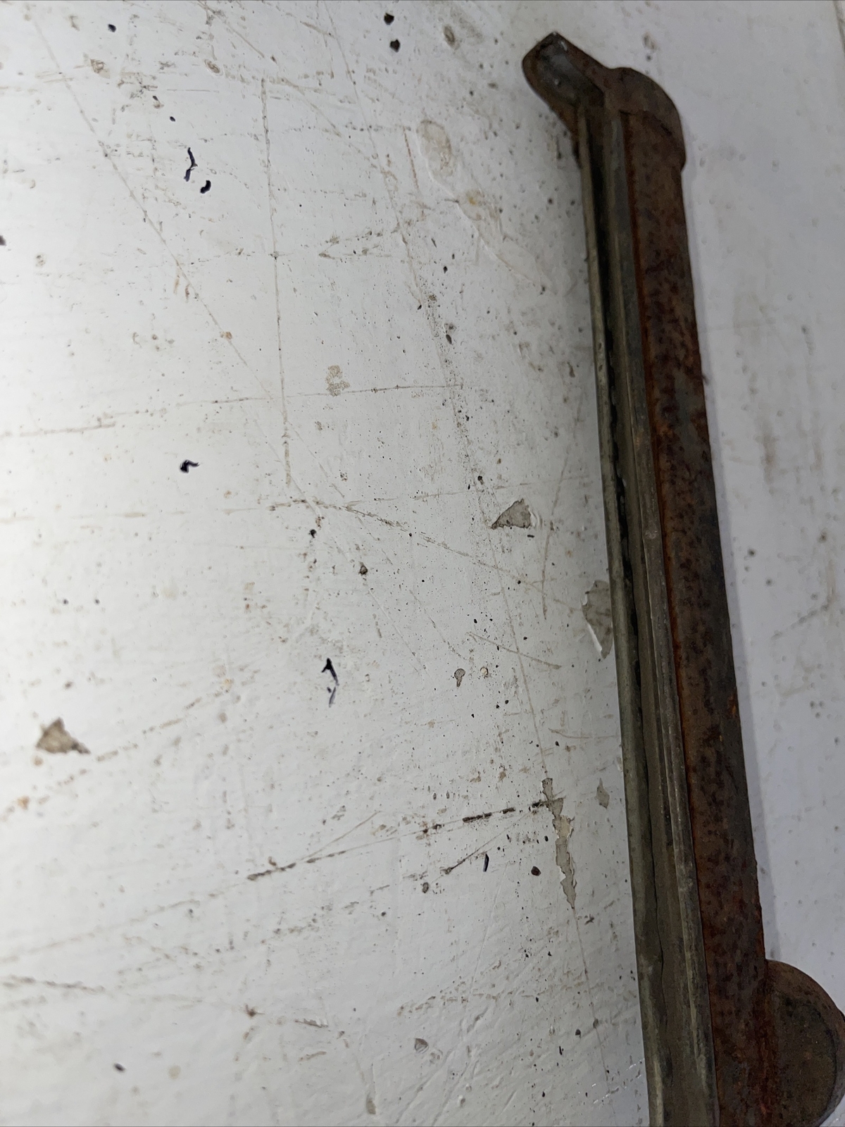 Vintage Windshield Frame 37-1/8″ – 37-1/4″. x. 10-3/4″ – #31
