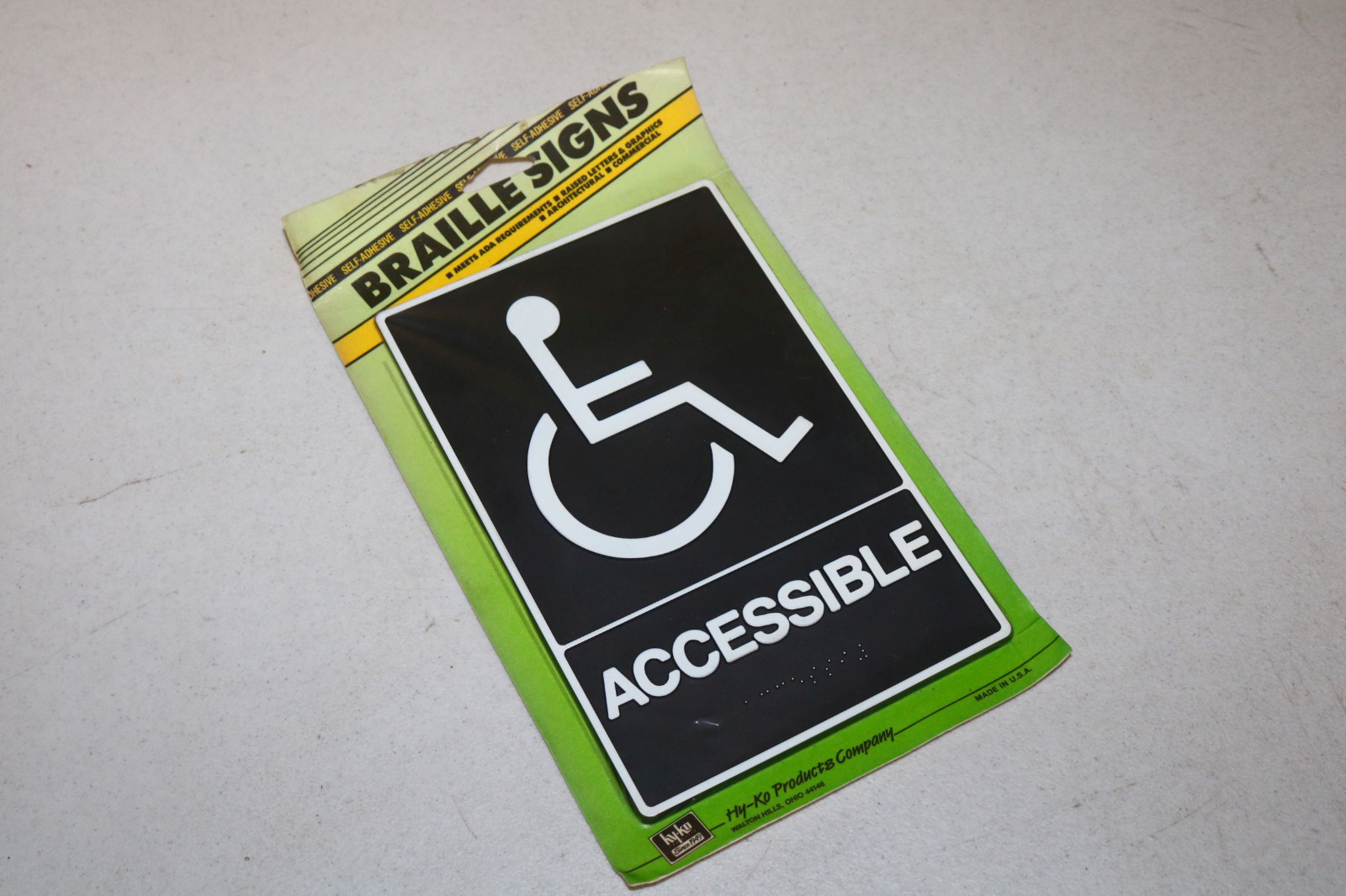 SIGN Sign ADA Braille Handicapped Accessible Restroom 6×9 New in Pack WG