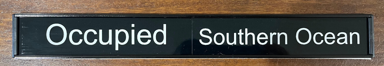 Office Door Sign Gloss Black – Sliding In/Out 300mm x 38mm