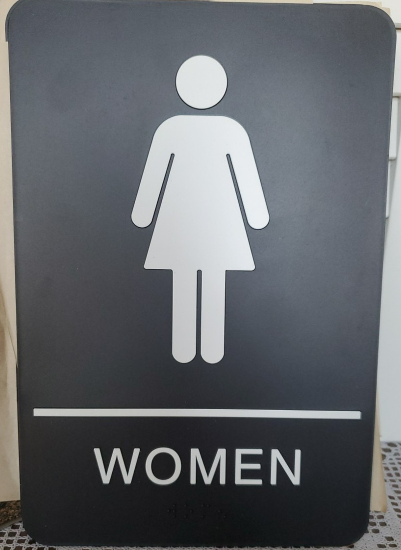 ​New 6×9 ADA Restroom Sign Choice of Men Women Accessible With Braille Public