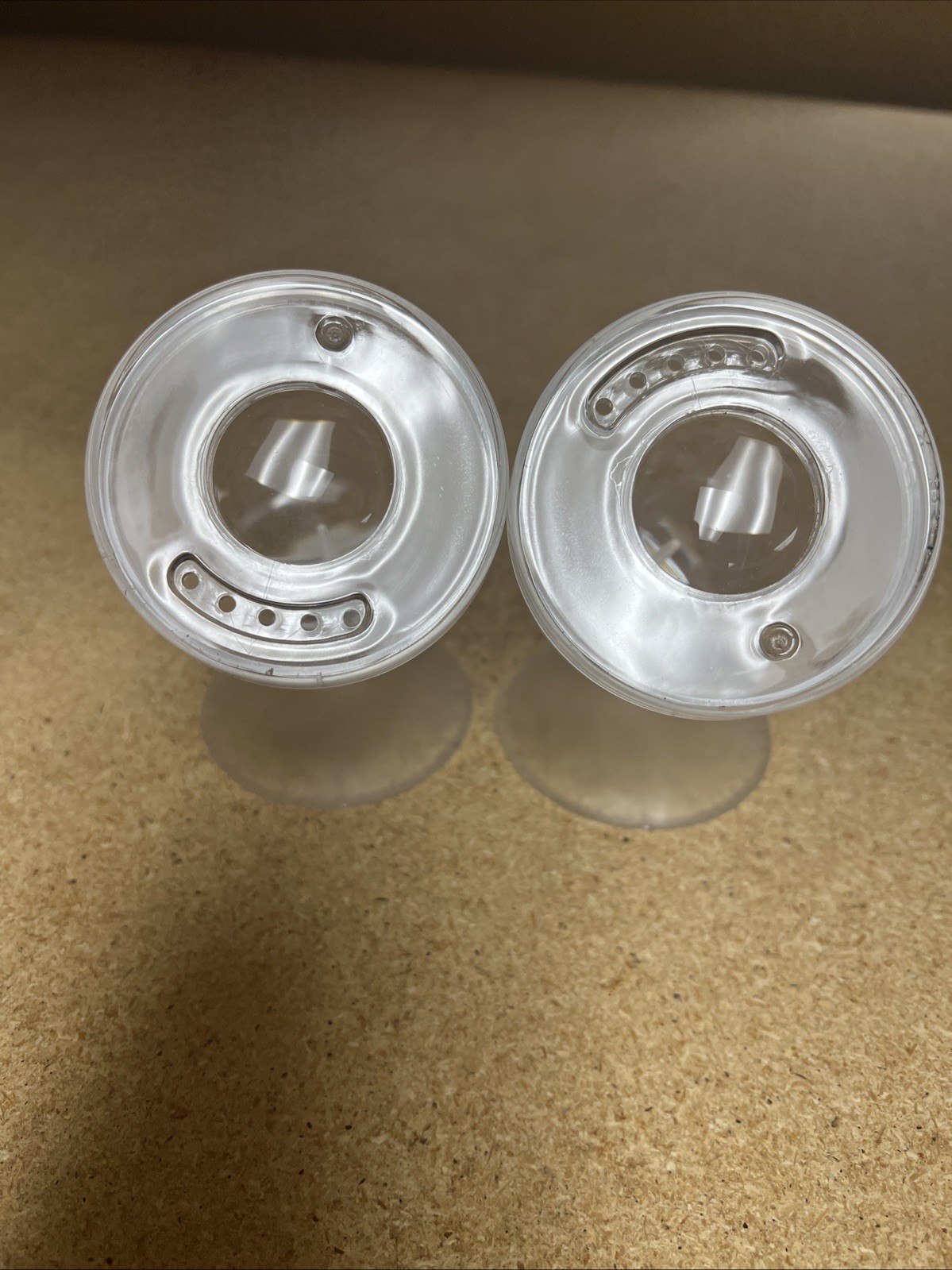 Lot of 2 Magnifying stand-up Display for herbs