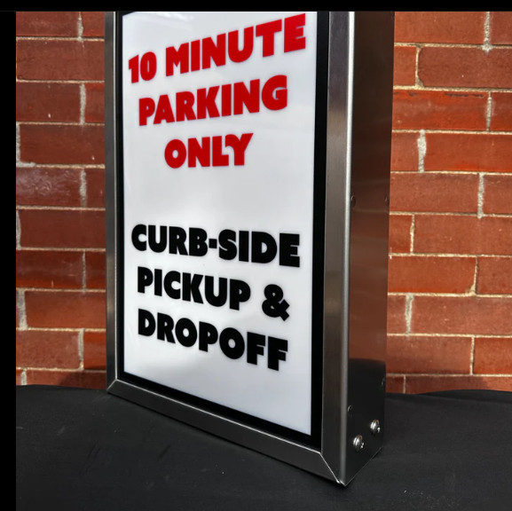 Solar Signs for Real Estate, Commercial and Retail Marketing
