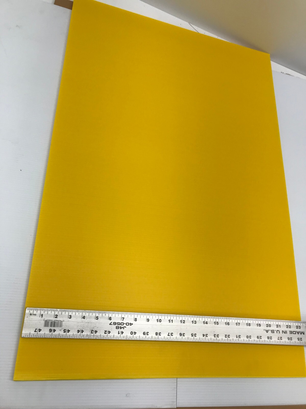 100 Yellow Signs Panel 36” X 24” x4mm Corrugate Plastic Flute 24” Pkg 100 Pack