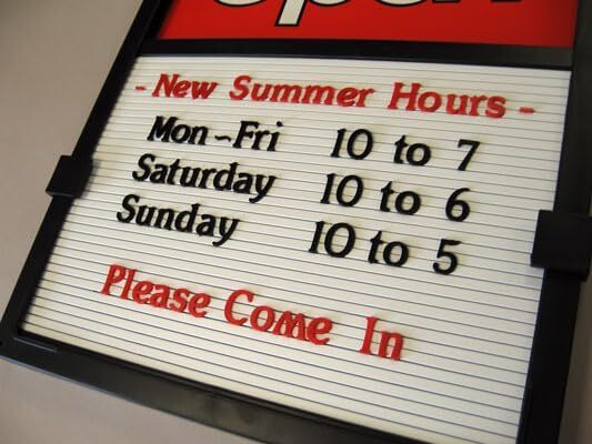 Glassmate Vertical Open/Closed Sun Message Slider Board Sign | 14″W x 20″H