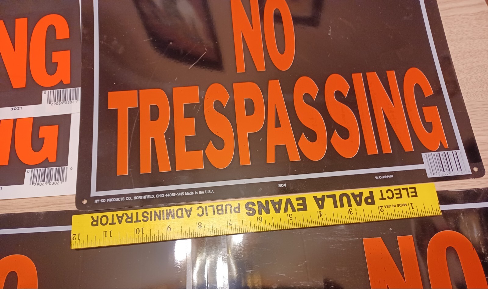 Lot of 13 HY-KO Products ”NO HUNTING/TRESPASSING Metal(10) & Plastic Signs(3)