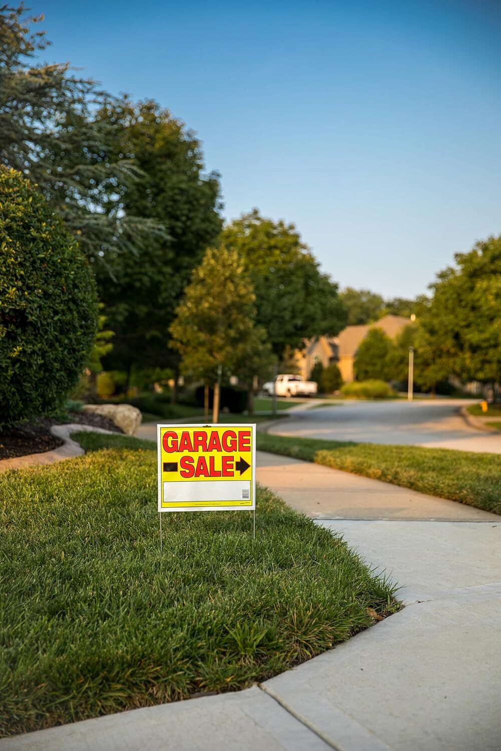 10 Pack All Weather Garage Sale Signs With Wire Stakes Highly Visible Directi…