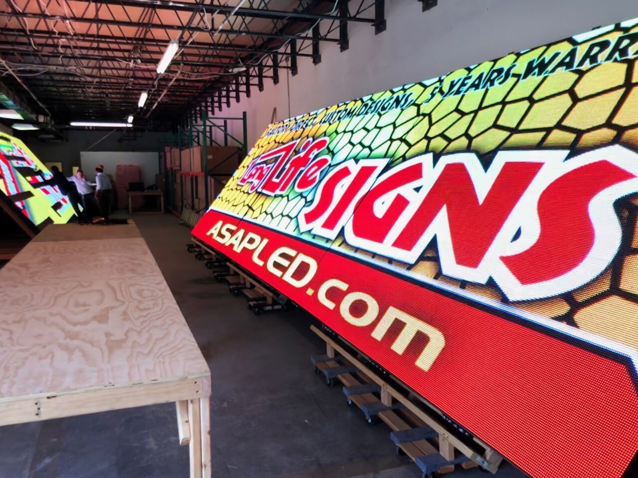 LED Digital Sign Outdoor Board Full Color Programmable 180″ x 44″ – Made in USA