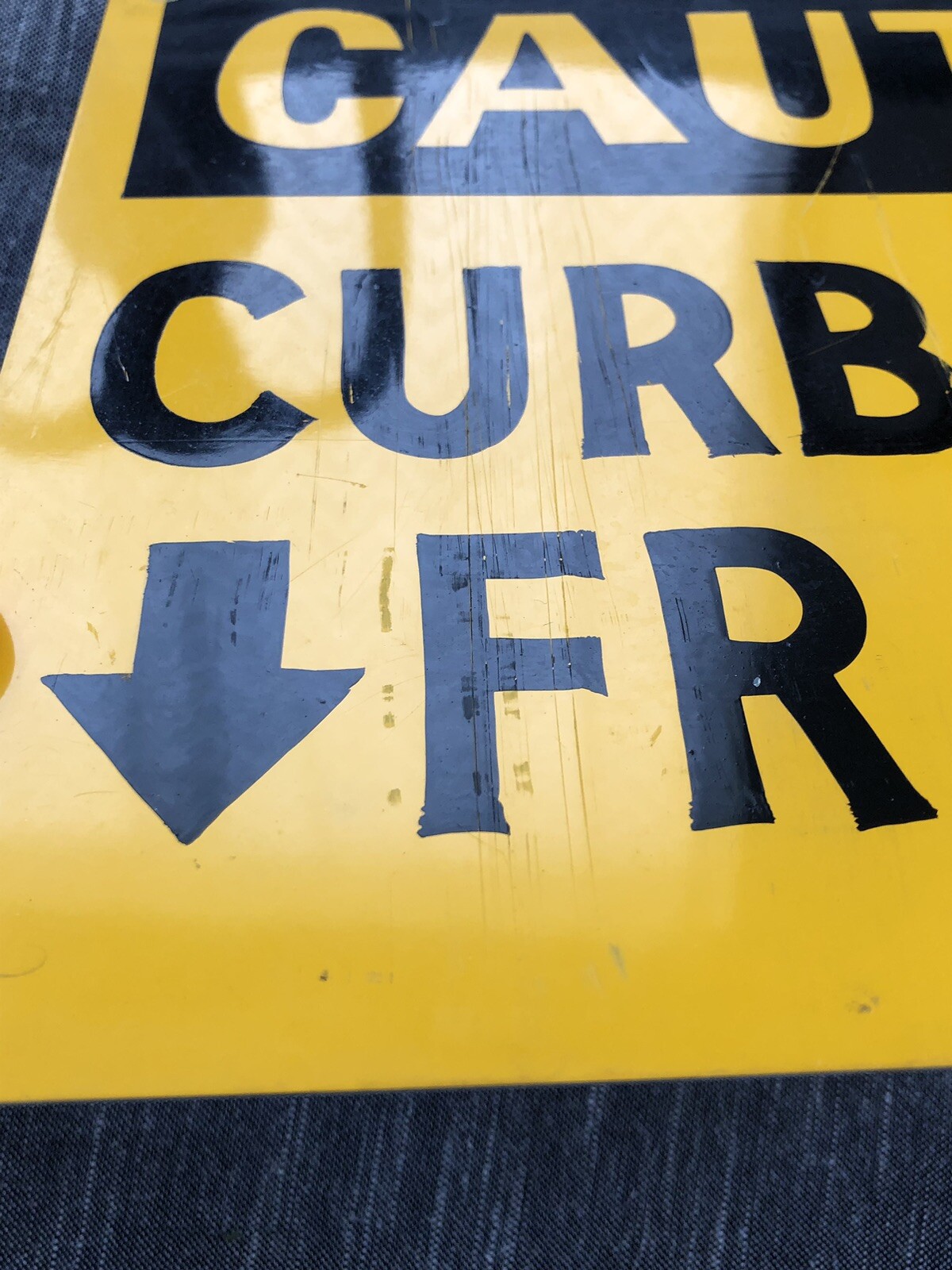 “Caution Curb In Door Frame” 11”x8” Metal Sign