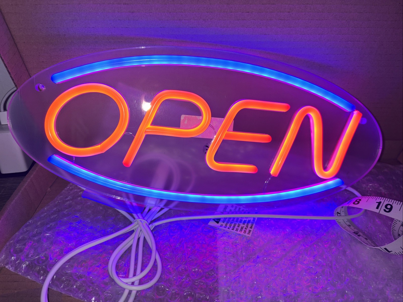 Oval “OPEN” LED Neon Sign – Vibrant Business Storefront Display – New