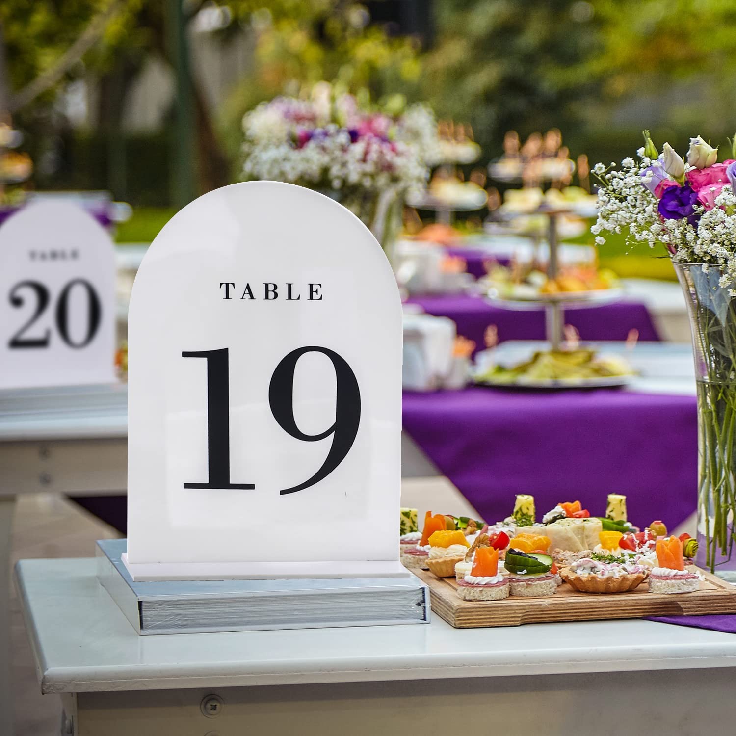 15 PCS White Arch Wedding Table Numbers 1-15 With Stands 5×7 Inch Acrylic Sign