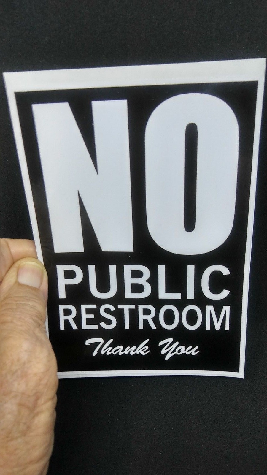 NO PUBLIC RESTROOM – VINYL STICKER / DECAL (6 INCH X 4 INCH)