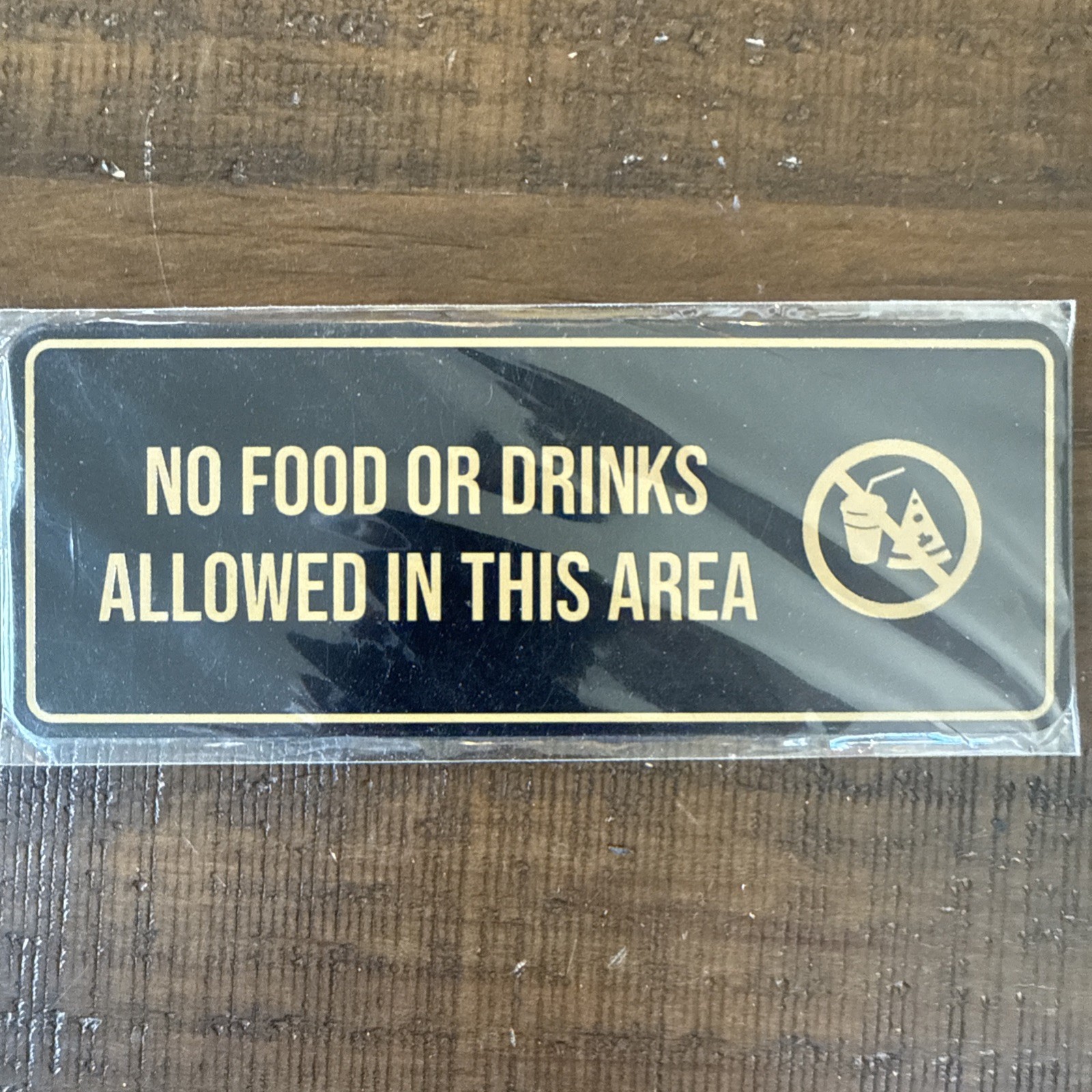 No Food or Drinks Allowed in This Area Door Wall Sign Black Gold 2.5″ X 7″