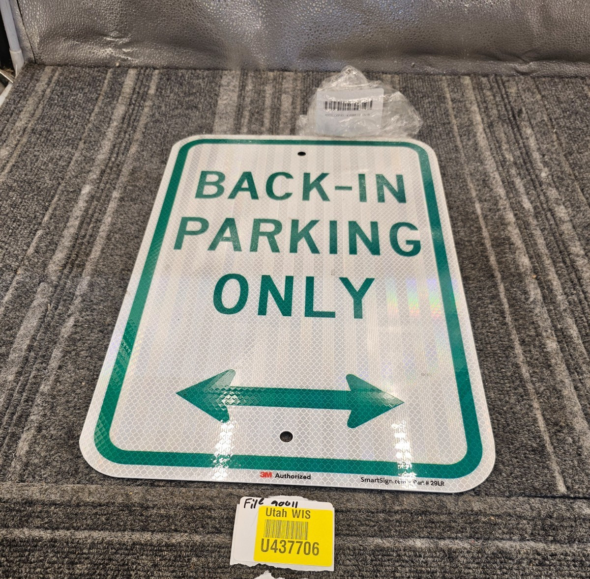 (QTY 3) SmartSign Back-In Parking Only Sign Bidirectional Arrow 12″x18″