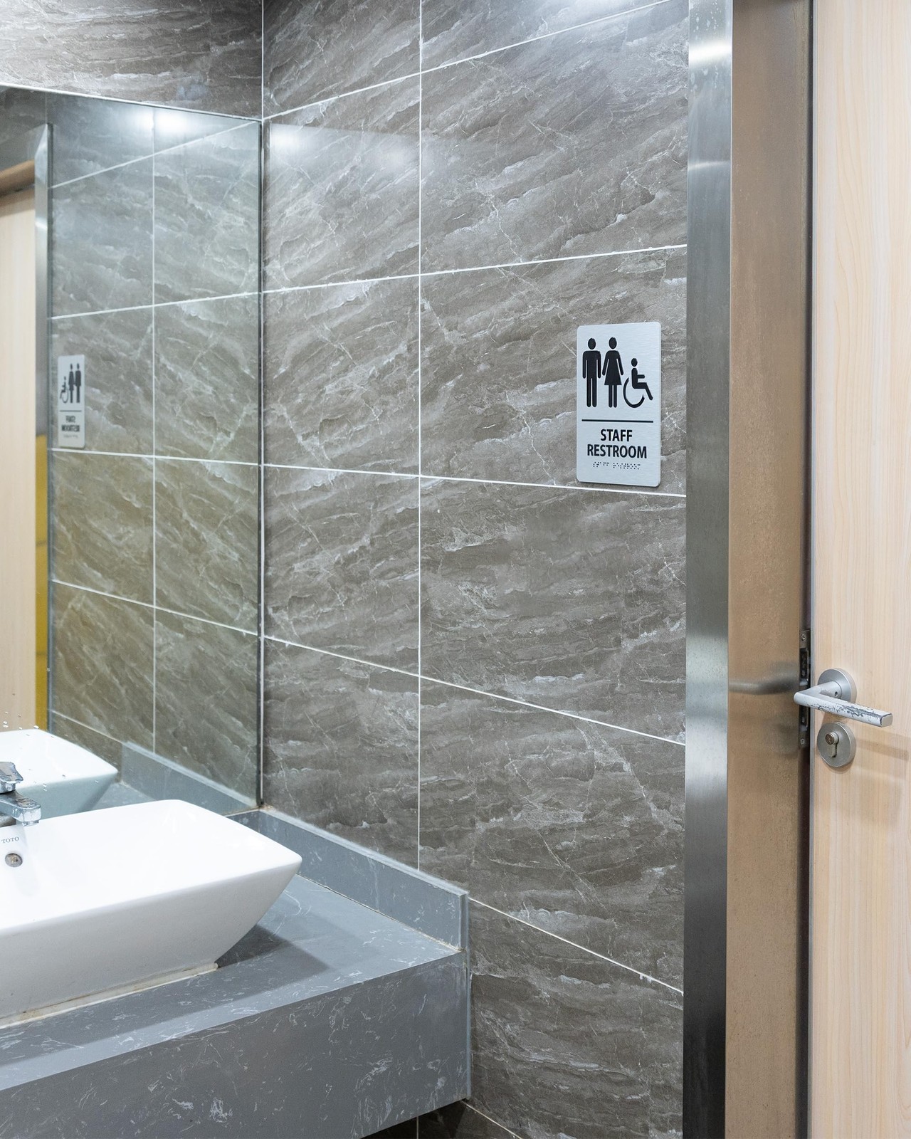 ADA-Compliant Employee Only Restroom Sign with Braille – Modern Aluminum Staf…