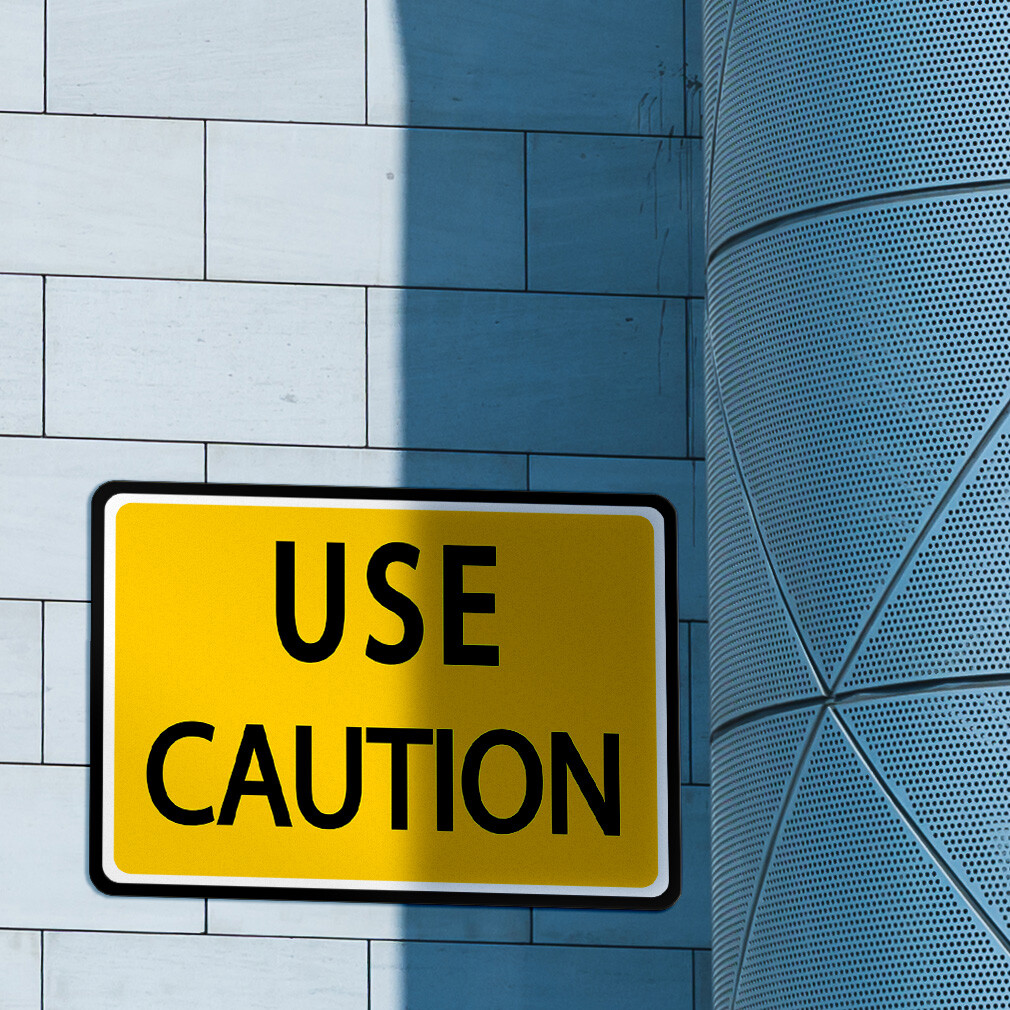 Horizontal Metal Sign Use Caution Weatherproof Street Signage