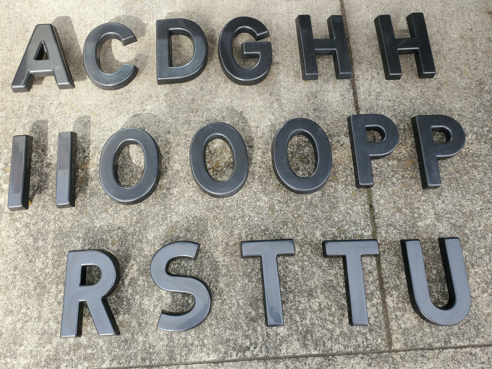 12″ acrylic SIGN LETTERS – Lot of 18 letters, large, durable exterior use.