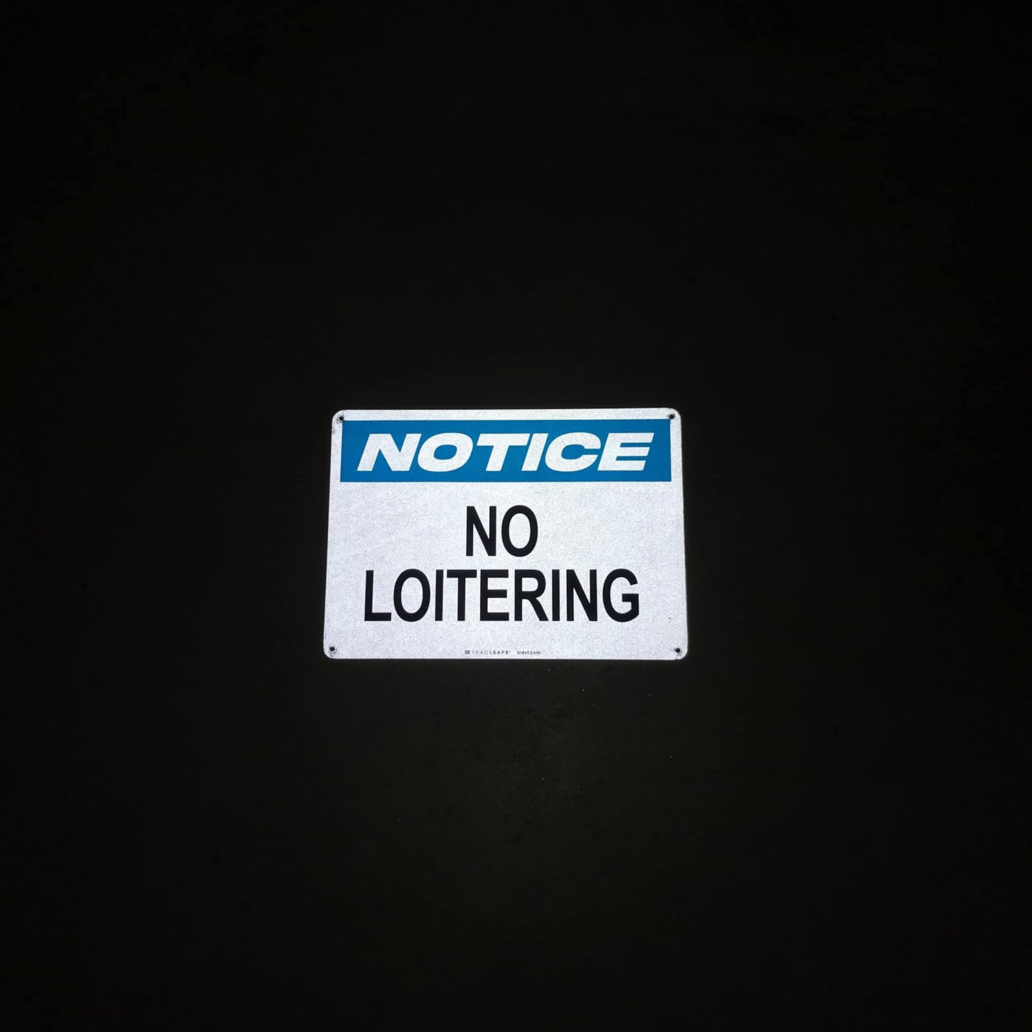 No Loitering Sign – Quick Install Aluminum Safety Sign, Light Reflective, Uv-Res