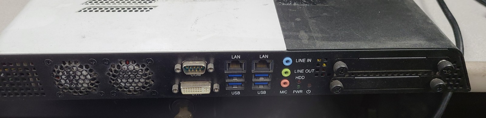 iBase Digital Signage Player SI-60E i7-4770S, 32GB RAM, HDMI Port x12 Videowall