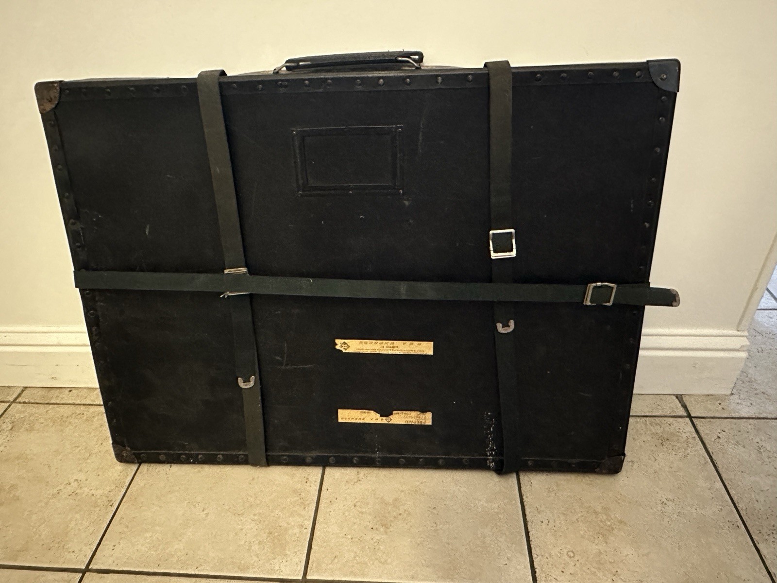 1970s Vintage Healthcare Signs w/original case Lab Scientist Movie Set Play