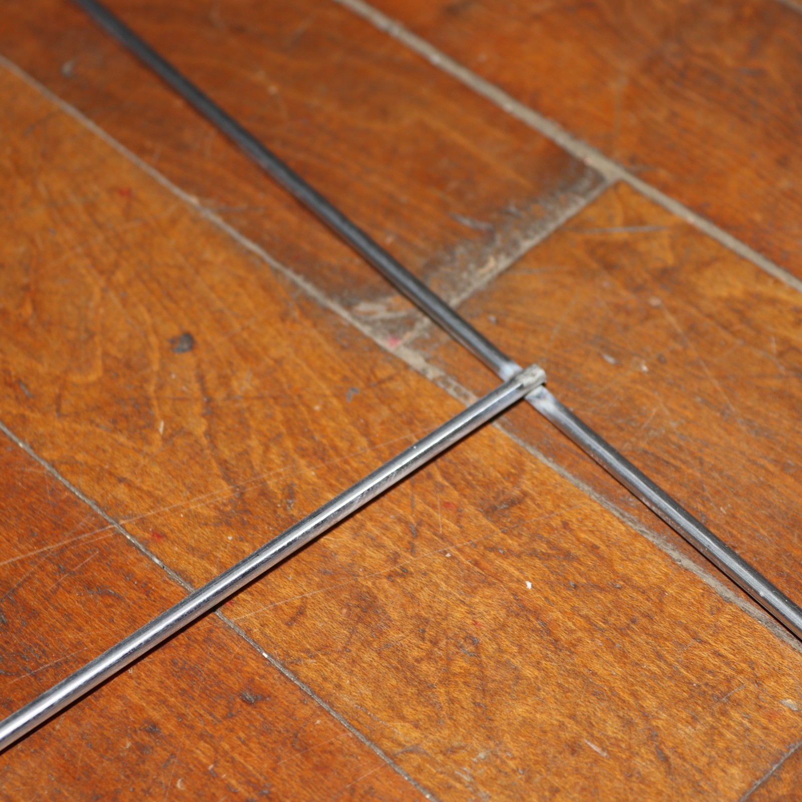 Sturdy H Frame Wire Step Stake Metal Silver 10″ x 30″ for Yard Sign