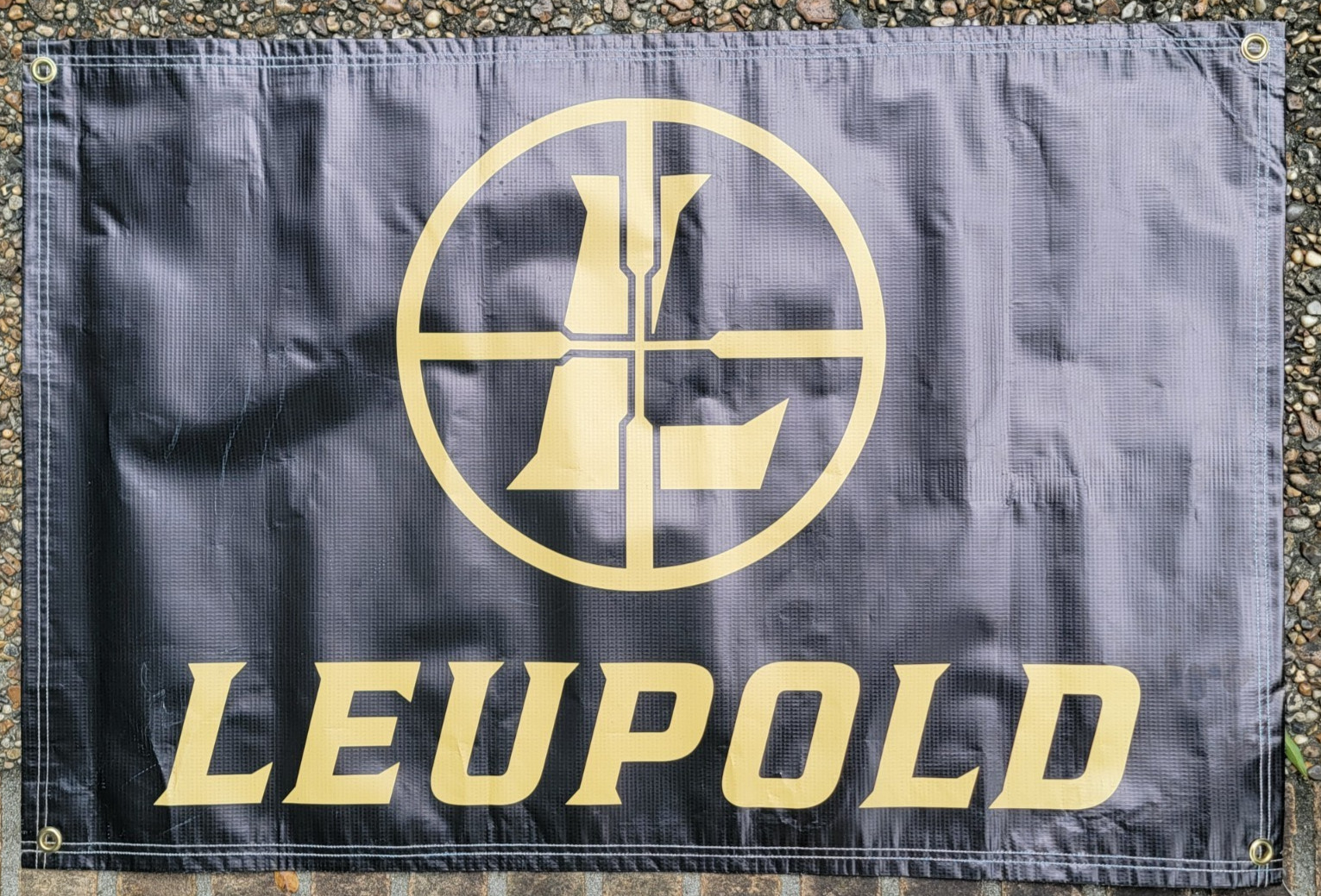 Leupold Scope Brand Logo Vinyl Banner (35″x23.5″) with Grommets