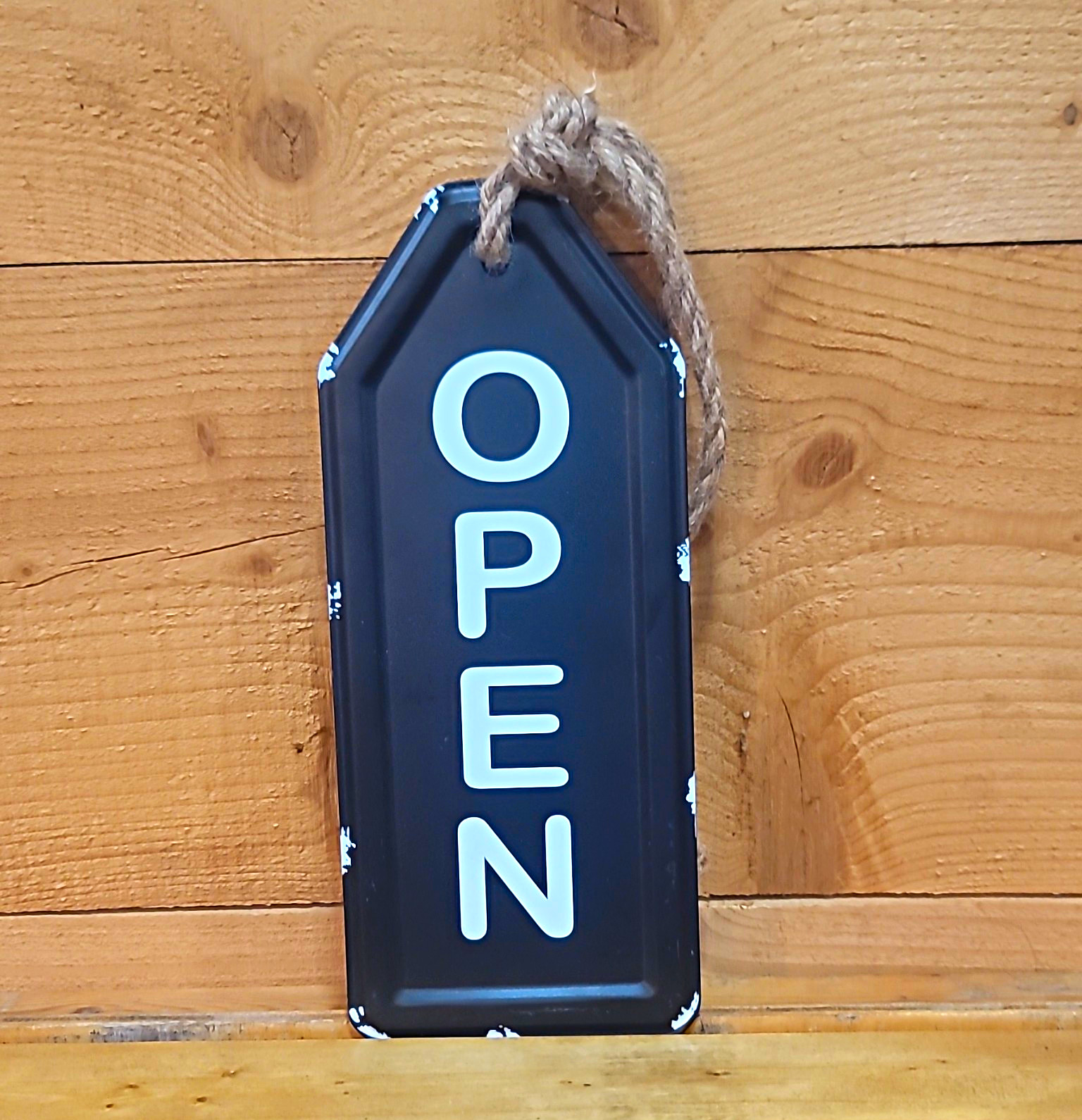 Double-Sided Hanging OPEN/CLOSED Door Sign – Black Metal Retail Hanging Sign