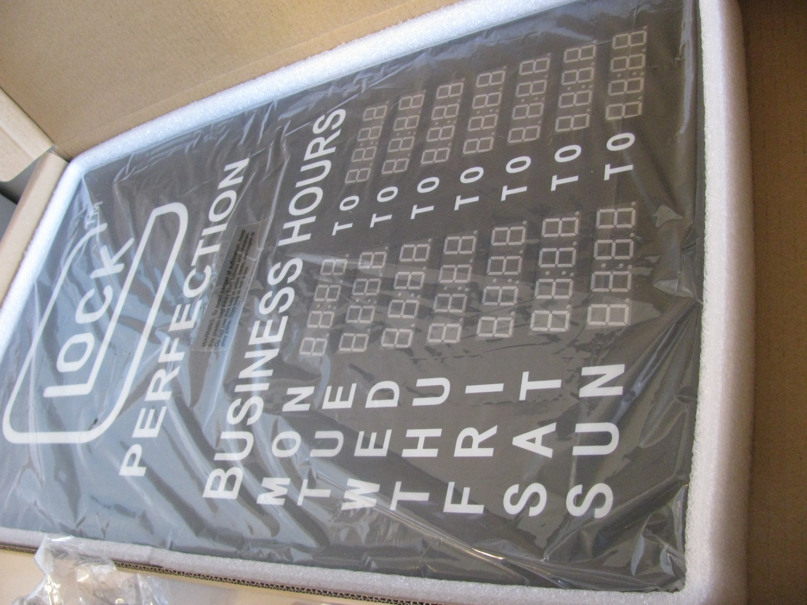 GLOCK LED Business Hours Sign with remote / Gun Shop