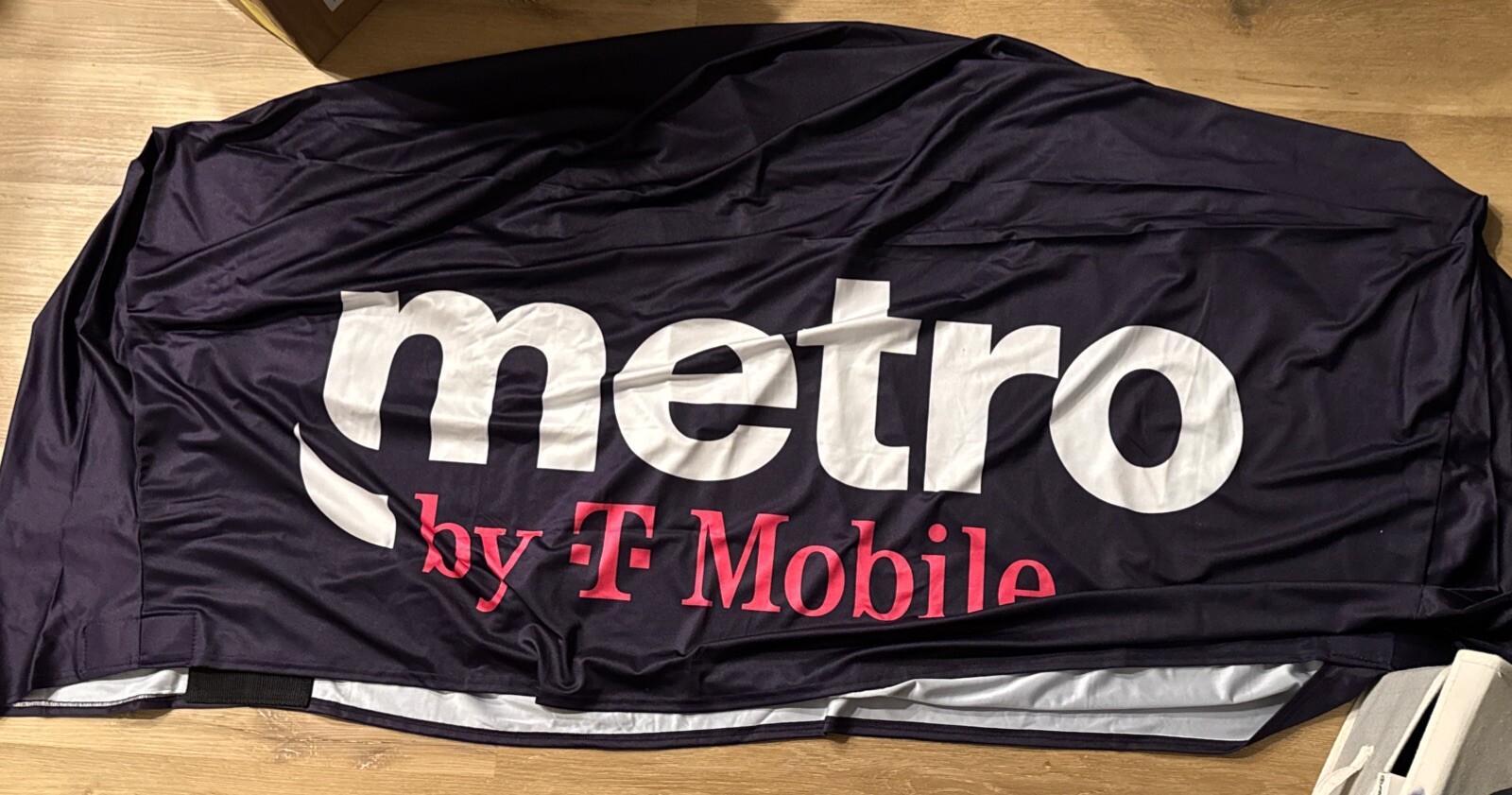 Metro By T-Mobile Table Cover 6FT