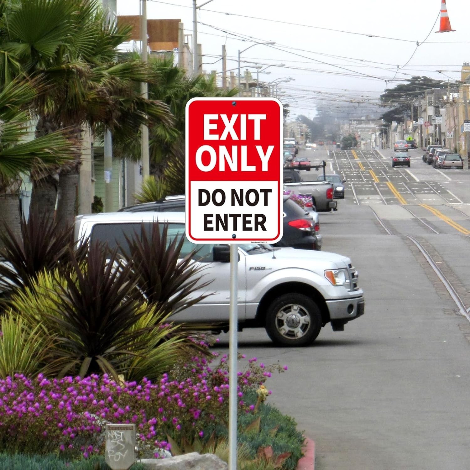 Large Exit Only Do Not Enter Sign, 2Pack -18″x12″ Engineer Grade Rust Free Re…