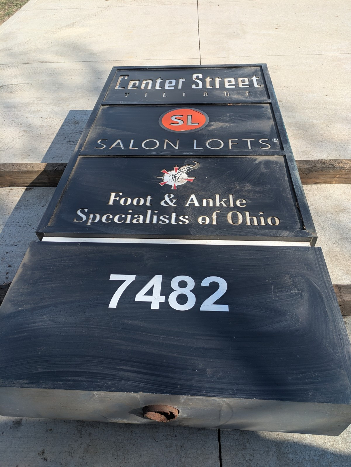 Double-Sided Monument Sign for Multiple Tenants – Customizable Design. 72x108x12