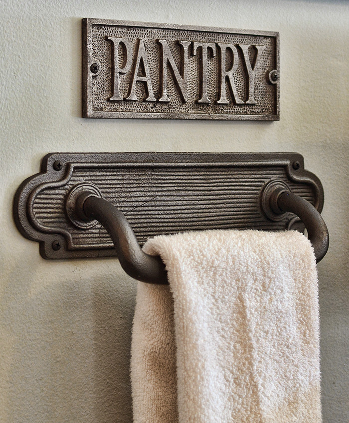 Door Plaque – Pantry – Cast Metal – Door Sign – Cast Plaque – Decor