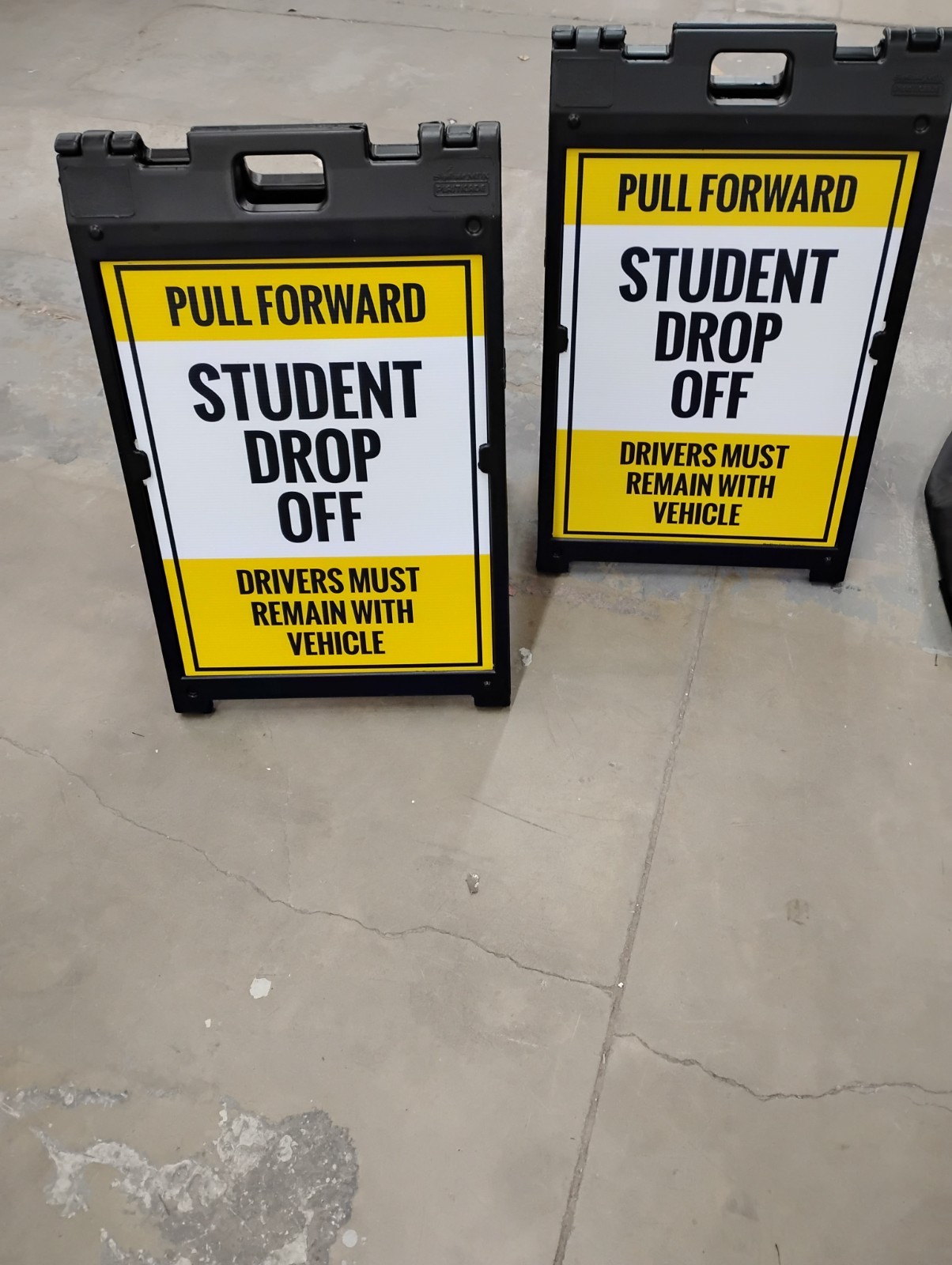 2 Pull Forward Student Drop Off Sidewalk Sign Kit, 19×32 Inches, A Frame Stand
