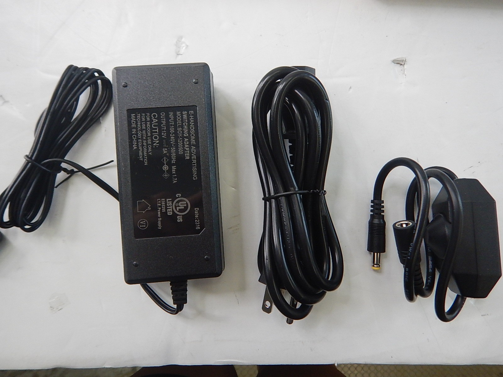 E-Hangsam 24″x36″ LED Poster Frame With Dimmer On/Off Switch – NEW/TESTED