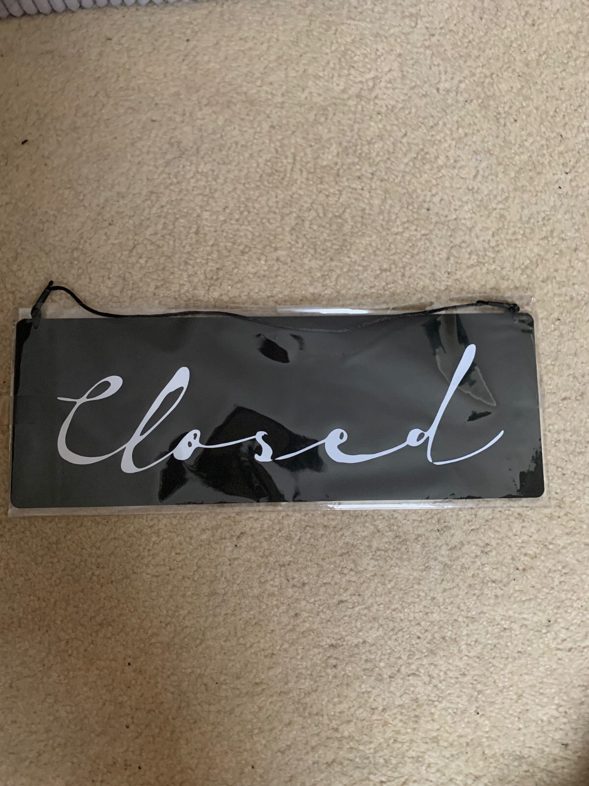 Open/Closed Hanging Door Sign – New – Never Used Black and White Reversible
