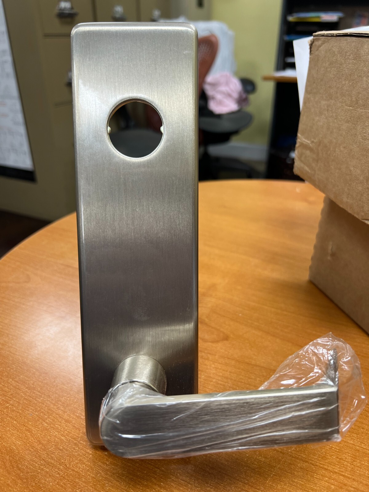 Falcon 510L-NL US15 DANE RHR 1-3/4″ (Satin Nickel – Handing Reversible)
