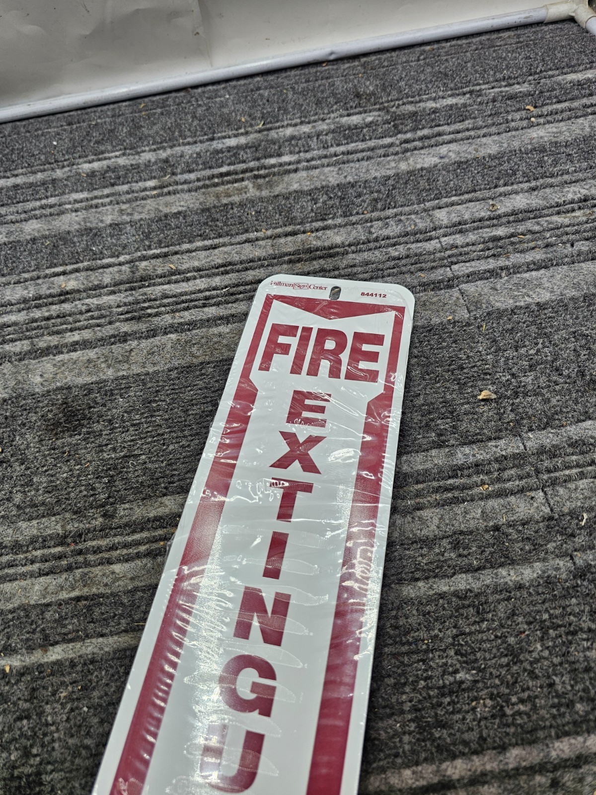 (QTY 6) HILLMAN 844112: 4″ x 18″ White & Red Aluminum Fire Extinguisher Sign