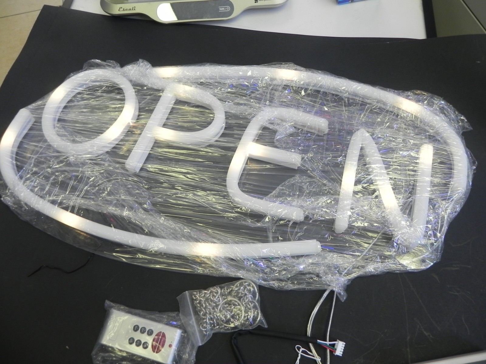 Super‑Bright LED Open Sign 12×25 in – Programmable with 165 Color Combo
