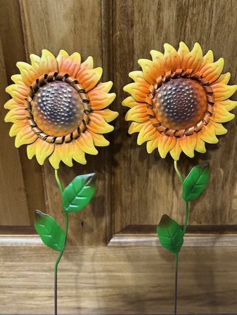 2) Sunflower Yard Stake Metal 5 inch wide x 19 inch tall