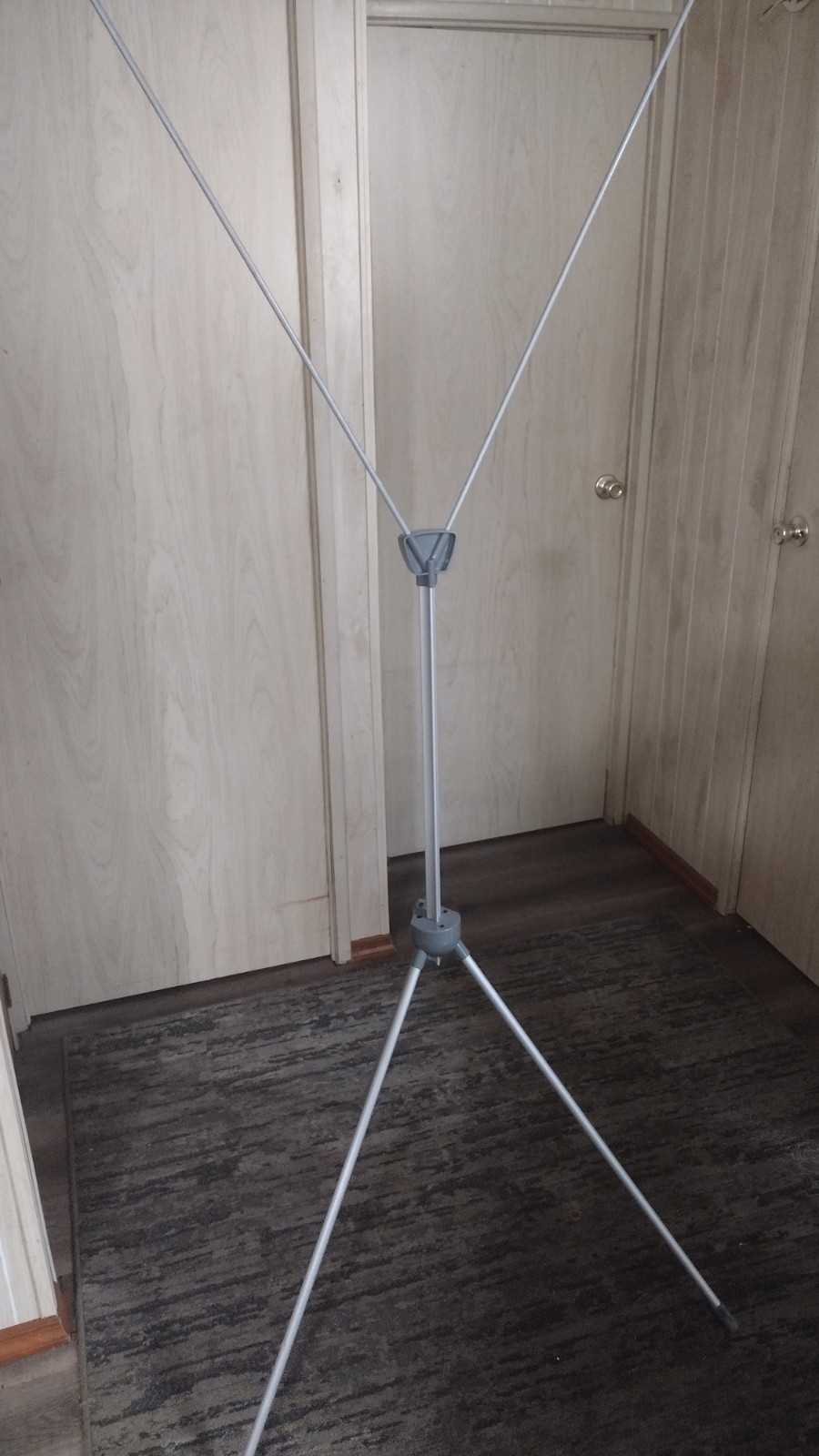 Adjustable X Banner Stand 24″x63″ to 32″x72″ (Stand ONLY) with Carrying Bag