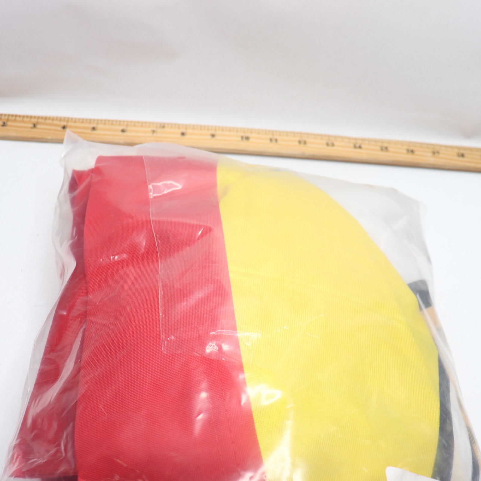 Breakfast Windless Polyknit Feather Flag Yellow/Red 3 x 11.5′ SF-A49