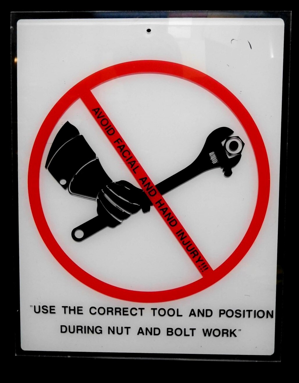 ( SIGN ) SAFETY SIGN ~ FACIAL & HAND INJURY ~ 14″ x 11″ ~ Plexiglass (NEW SIGN)