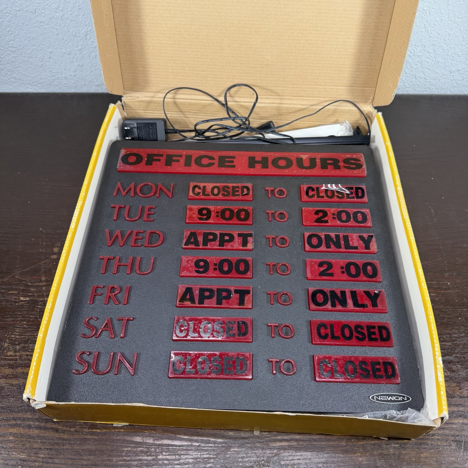 Newon LED Shatterproof Super Bright Lighted Business Hours Open Hanging Sign GUC