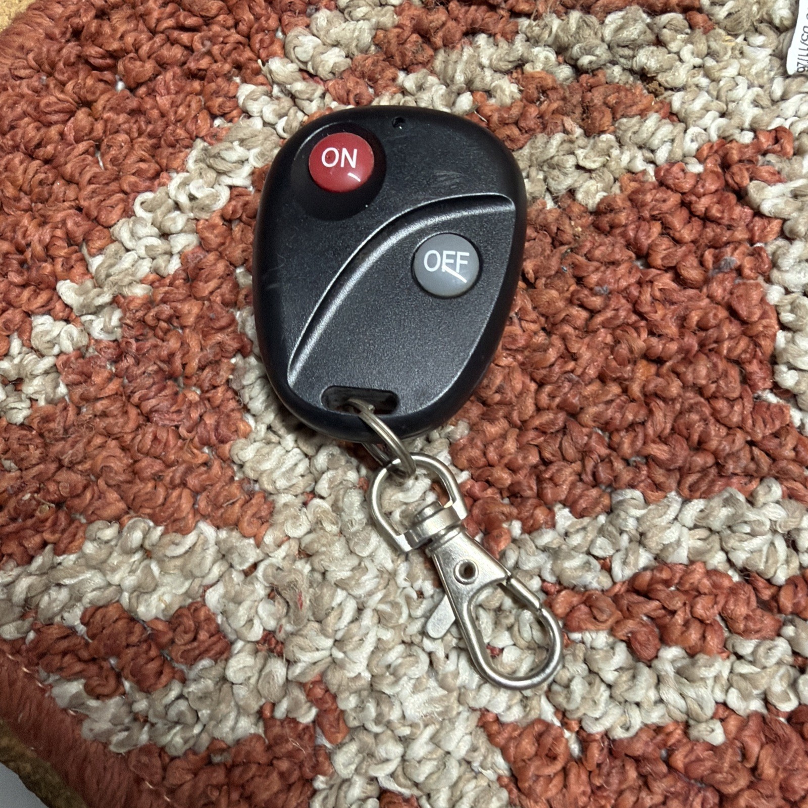 Green Light Innovations Classic LED OPEN Sign w/ Remote, 7 Functions (GLI1040)