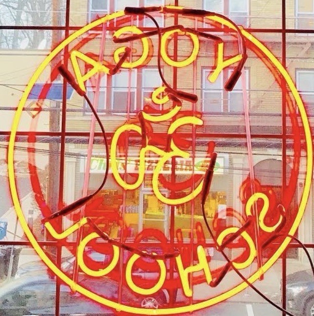 Illuminated Neon Red Yellow Frame Sign for Beauty Spa Glass Window Exterior