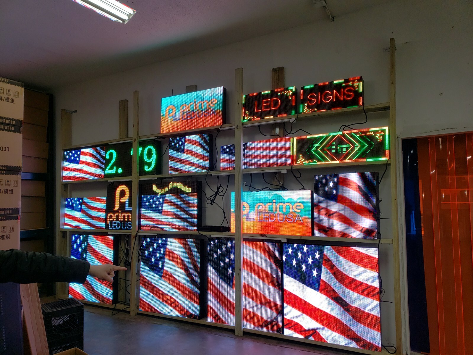 LED Sign P10 FULL COLOR 51″ x 101″ INDOOR/OUTDOOR DIP 10mm WIFI LED 4ft x 8ft