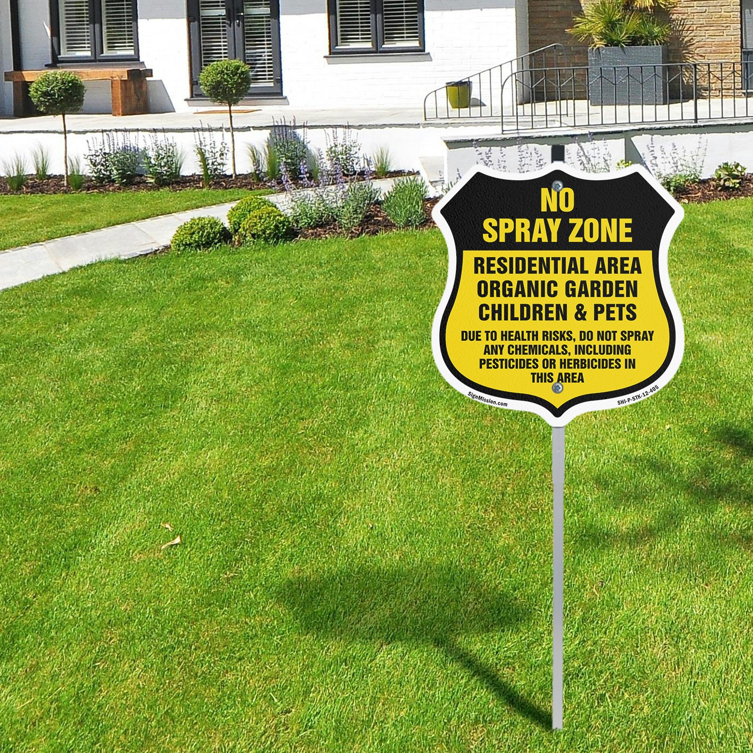 No Spray Shield Sign No Spray Zone Residential Area Orga Shield Sign With Stake