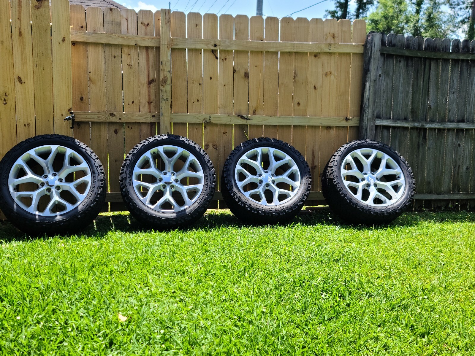 auto wheels rims mud grip 90% tread 22 inch snowflake replicas