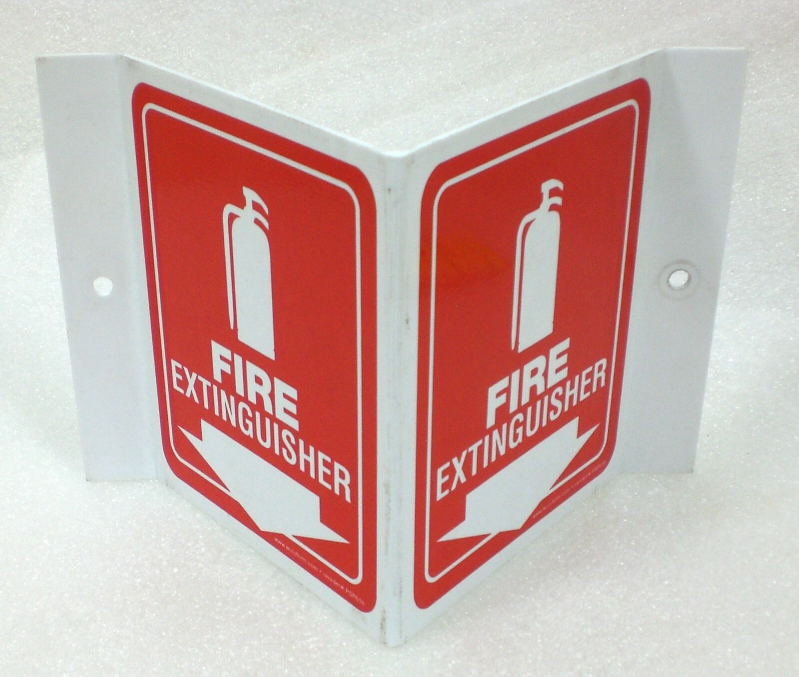 ACCUFORM PSP618 Fire Extinguisher Projection Wall Sign, 6″ X 5″,White W/ Red