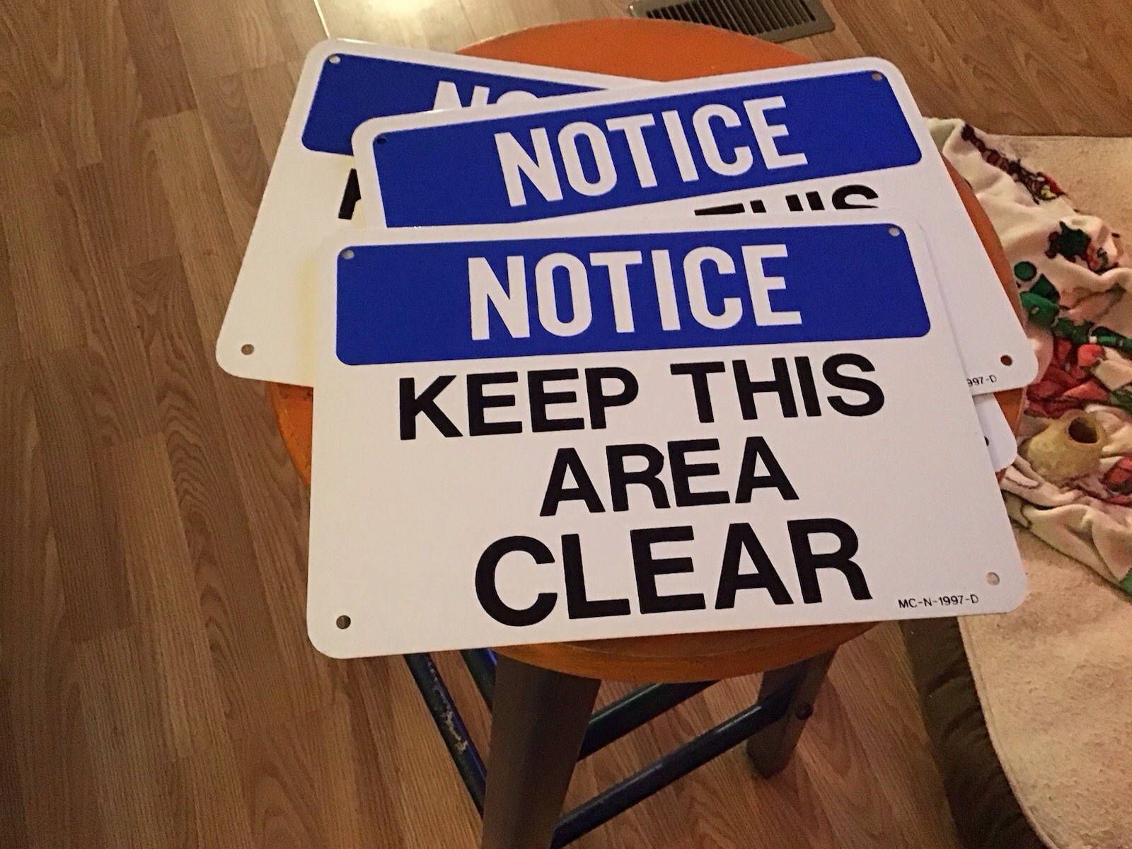 Sign- Keep Area Clear