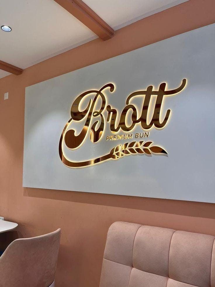Custom Metal Backlit Sign – 3D Letters, Illuminated Outdoor Business Signage